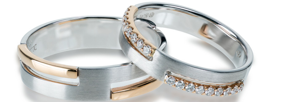 Gold Bar Jeweler Cover Image